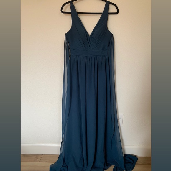 AZAZIE Kora Bridesmaid Dress in Neptune - Picture 3 of 5